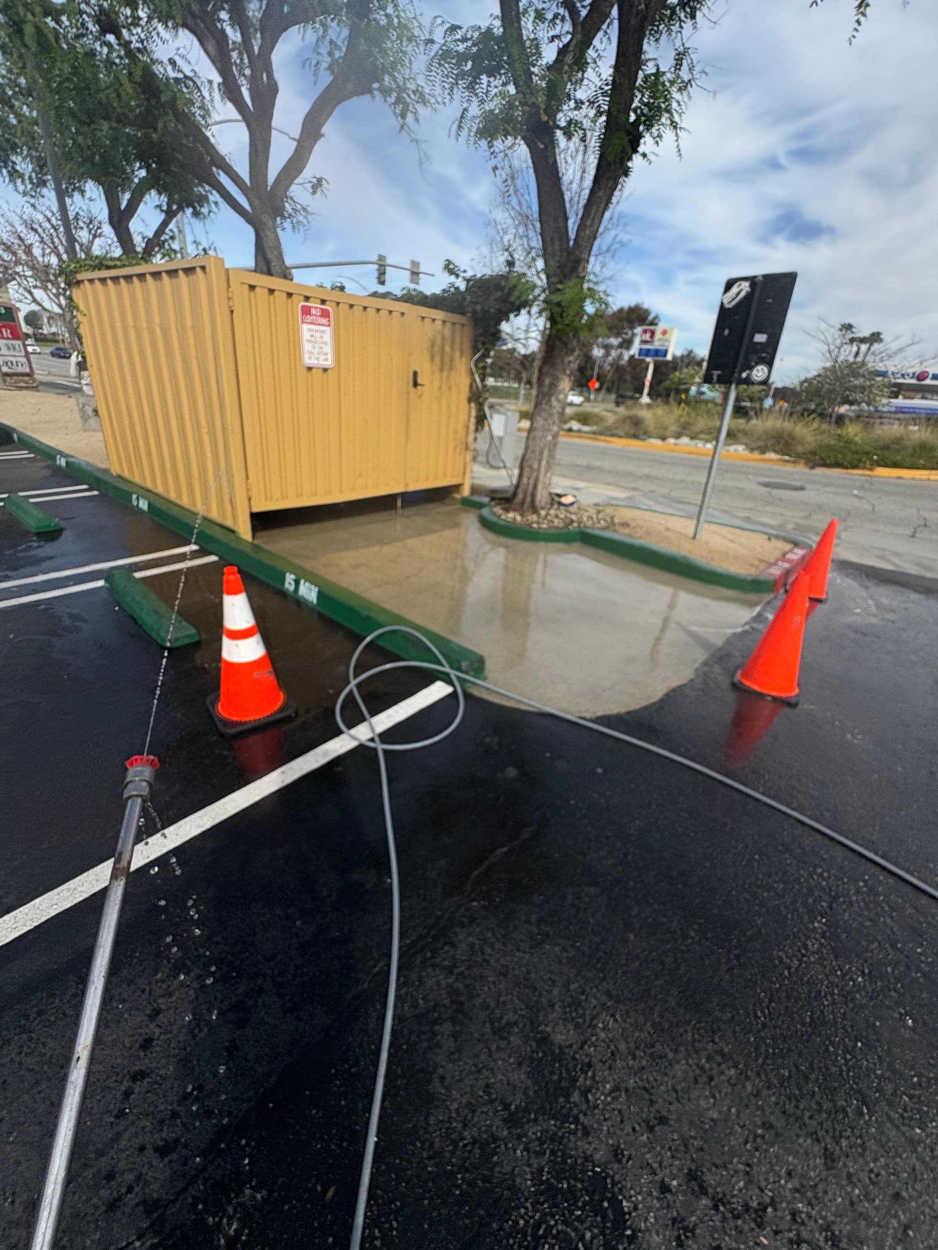 Gallery photos for Transforming Untidy Spaces with Expert Pressure Washing: Image #4