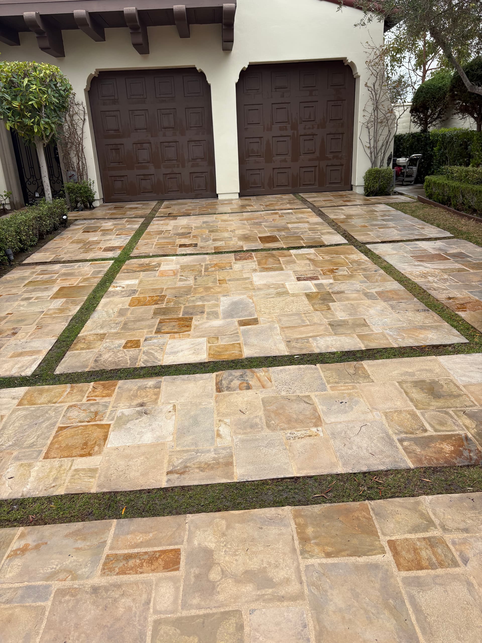 Gallery photos for Transforming Untidy Spaces with Expert Pressure Washing: Image #9